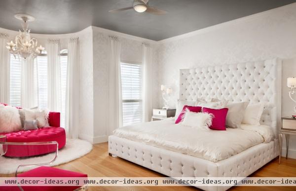 contemporary bedroom by Younique Designs