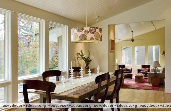 contemporary dining room by Smith & Vansant Architects PC