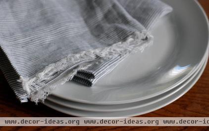 traditional table linens by Etsy