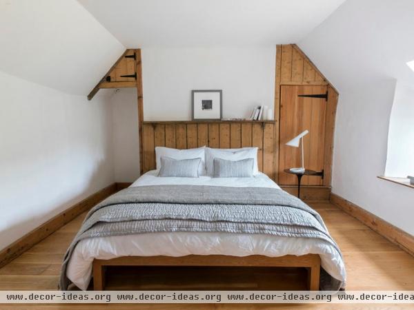 modern bedroom by Found Associates