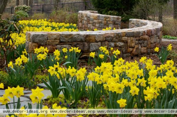 traditional landscape by Statile & Todd