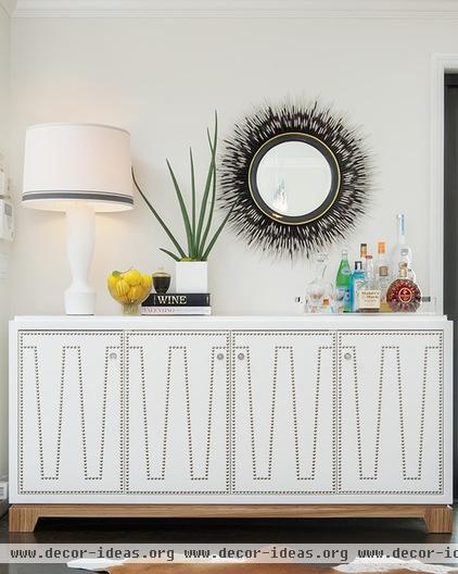 modern dining room by Laura Martin Bovard