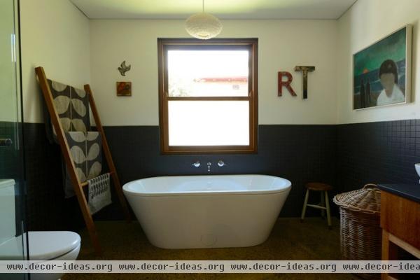 contemporary bathroom by Jeni Lee