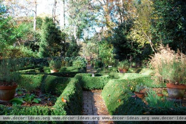 eclectic landscape by Jay Sifford Garden Design