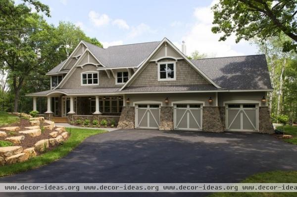 traditional exterior by Divine Custom Homes