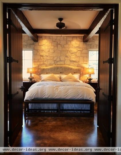 farmhouse bedroom by Bonterra Building & Design