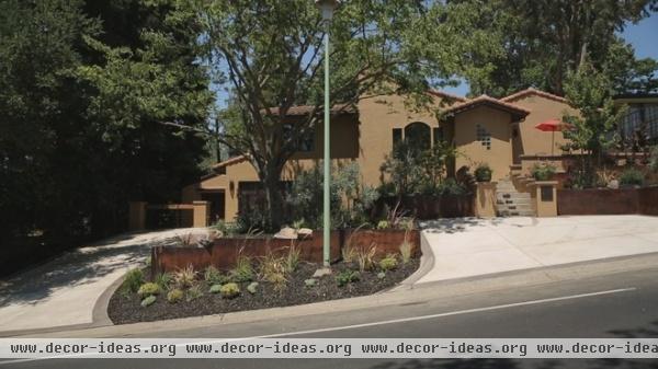 mediterranean exterior Terraced landscape