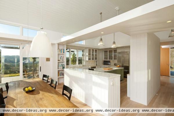 farmhouse dining room by Gast Architects