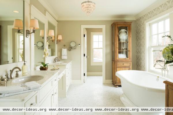 farmhouse bathroom by Ron Brenner Architects