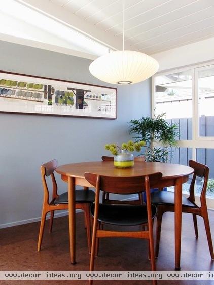 midcentury dining room by Tara Bussema - Neat Organization and Design