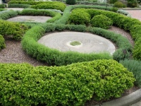 5 Great Garden Uses for Granite Millstones