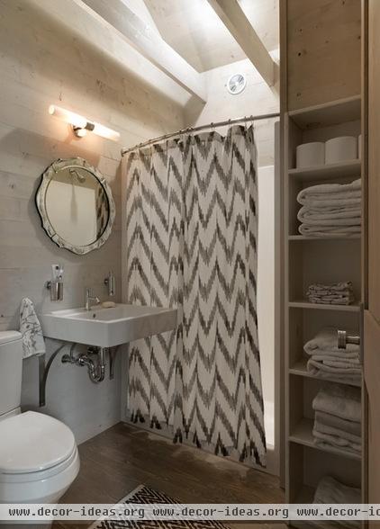 The Cure for Houzz Envy: Bathroom Touches Anyone Can Do