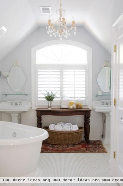 The Cure for Houzz Envy: Bathroom Touches Anyone Can Do