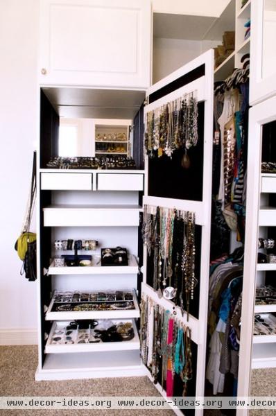 traditional closet by California Closets of Indianapolis