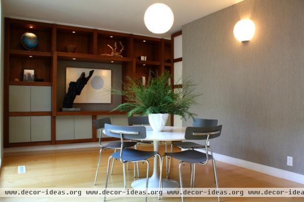 midcentury dining room by Shannon Malone