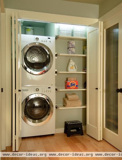 contemporary laundry room by Midori Yoshikawa Design Group