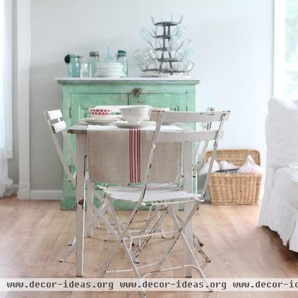 dining room by Dreamy Whites