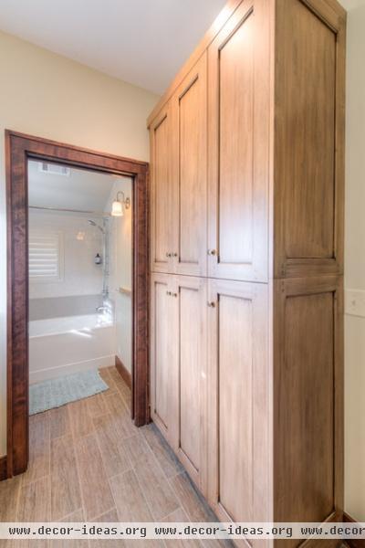 transitional bathroom by HighCraft Builders