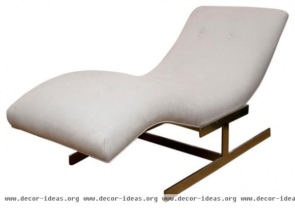 modern day beds and chaises by MONTAGE Modern Home