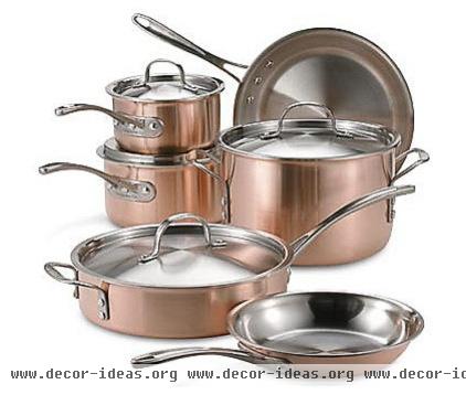 traditional cookware and bakeware by Bed Bath & Beyond