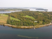 Houzz Tour: Going Completely Off the Grid in Nova Scotia