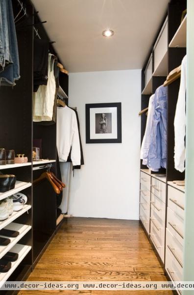 contemporary closet by Jessica Boudreaux, Boudreaux Design Studio