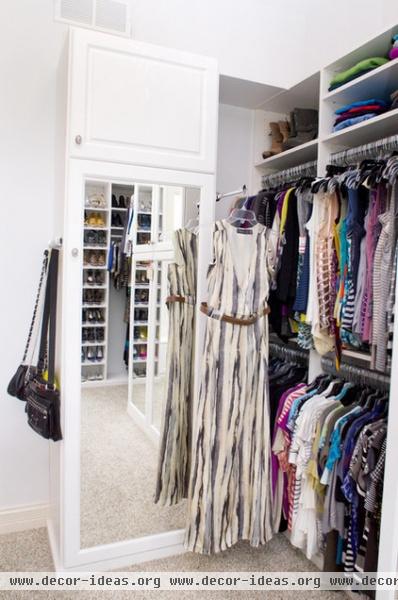 contemporary closet by California Closets of Louisville and Lexington