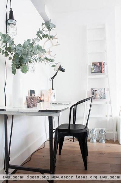 eclectic home office by Louise de Miranda