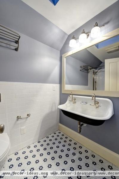 traditional bathroom by Round Here Renovations, LLC