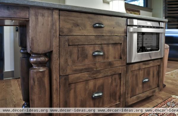 Kitchen of the Week: Upscale Barn Meets Industrial Loft Style