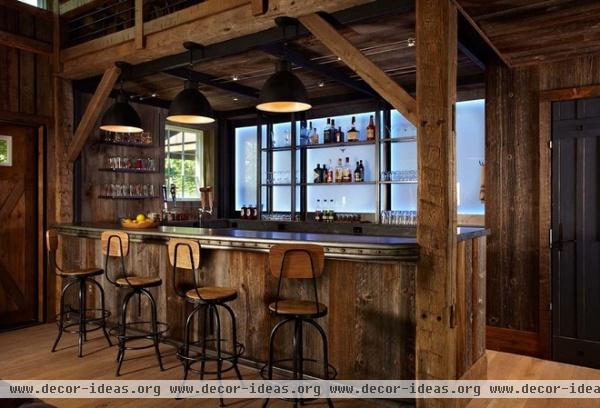 Houzz Tour: Rocking Out in a Converted Stable