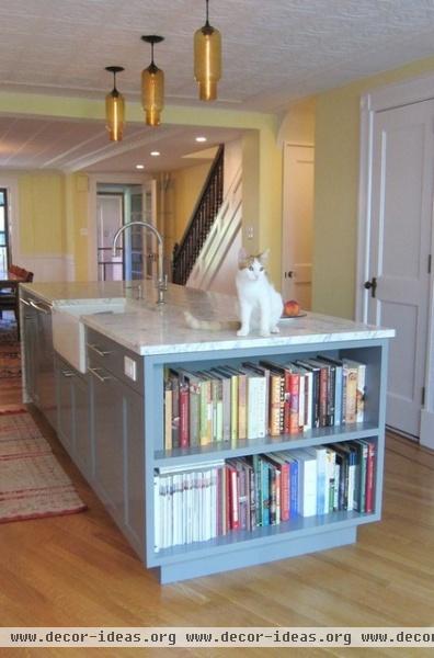 traditional kitchen by Neuhaus Design Architecture, P.C.