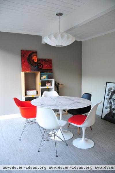 midcentury dining room by Urbanism Designs