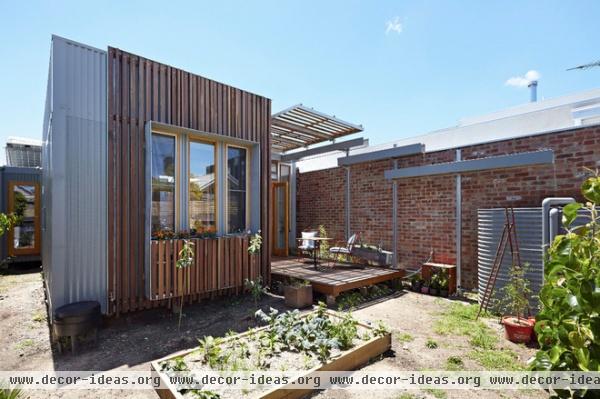 Houzz Tour: Convertible Courtyards Change the Game in Australia