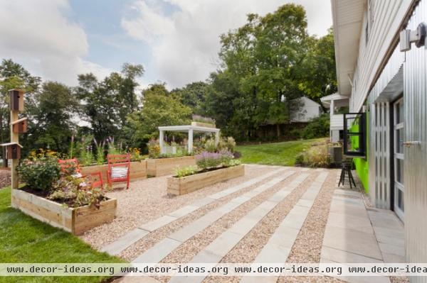 contemporary patio by Brunelleschi Construction