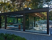 Modern Masters Inspire a Glass Garden House