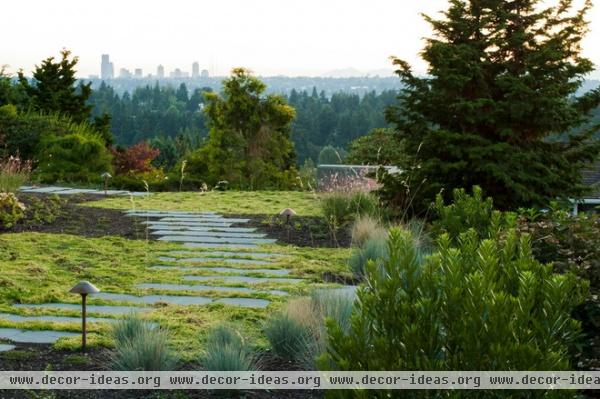 contemporary landscape by The Watershed Company