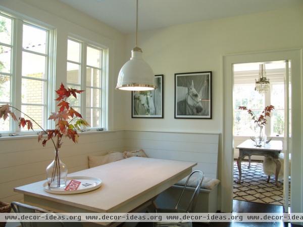 contemporary dining room by Soorikian Architecture