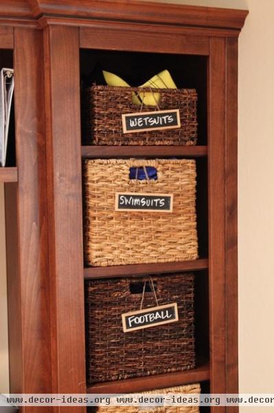 traditional laundry room by ReStyle Group