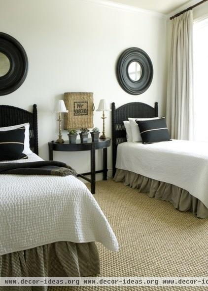 beach style bedroom by Liz Williams Interiors