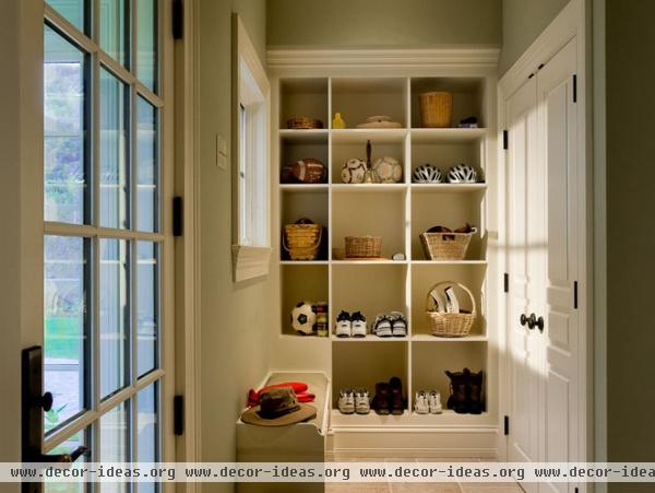 farmhouse entry by Crisp Architects