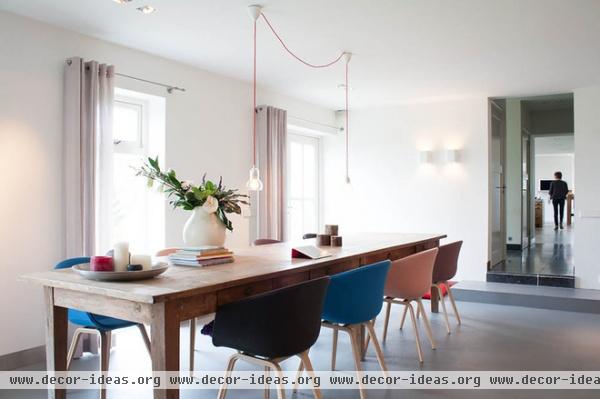 contemporary dining room by Louise de Miranda