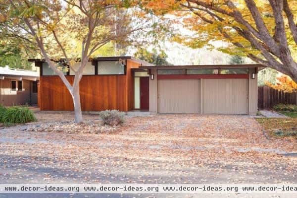 More Room Makes an Eichler Even More Livable