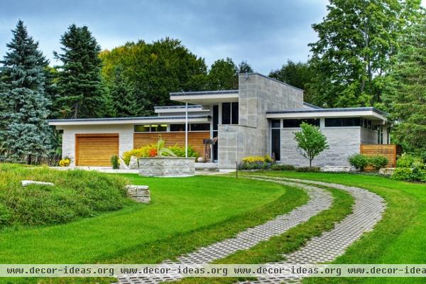 contemporary exterior by Shouldice Media