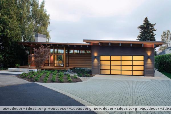 modern exterior by Hammer & Hand