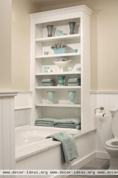 Downsizing Help: Storage Solutions for Small Spaces