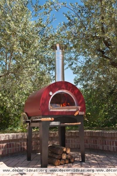 How to Get a Pizza Oven for the Patio