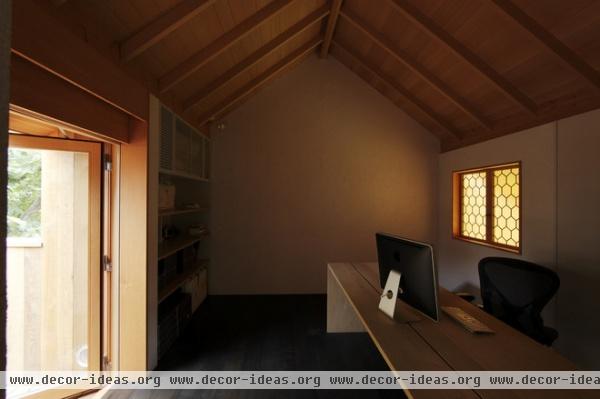 asian home office by Love Architecture