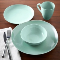 Guest Picks: Minty Goodness for Every Room