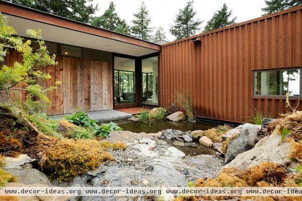 Houzz Tour: Just What Mom Wanted, Off the Washington Coast